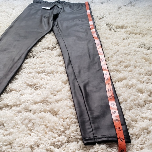 NWT Topshop leather-look leggings - Picture 6 of 6